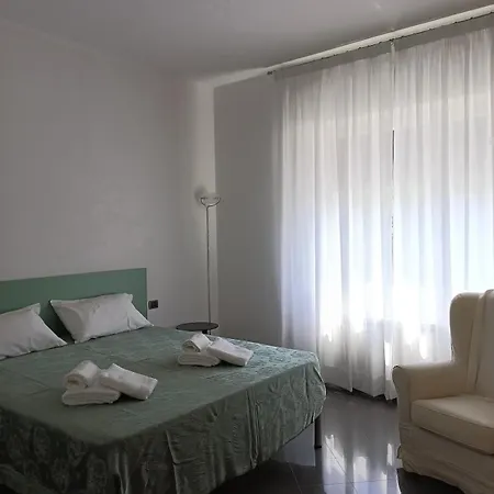 Casa Carlotta 公寓 莱万托