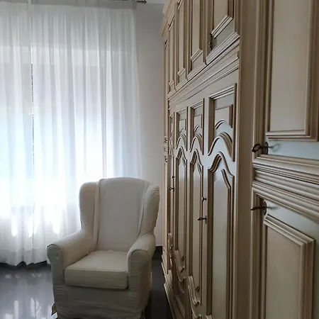 Casa Carlotta 公寓 莱万托